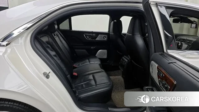 Lincoln Continental 10th Generation 2019 Белый из Кореи, фото 3