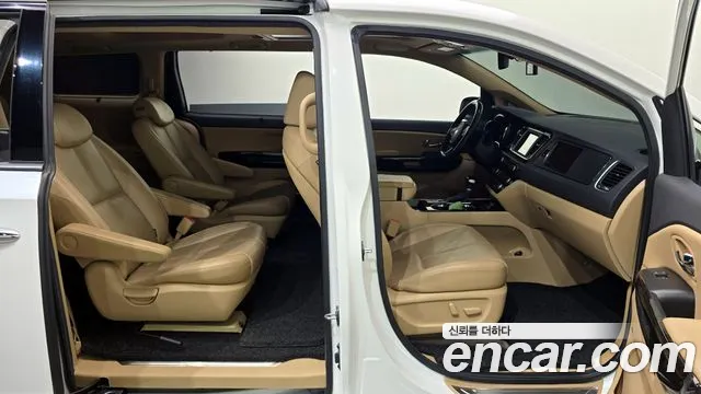 Kia The New Carnival id 2710823 из Кореи 3