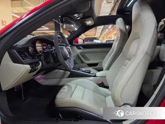 Porsche 911(992) 2021 Красный из Кореи, фото 3