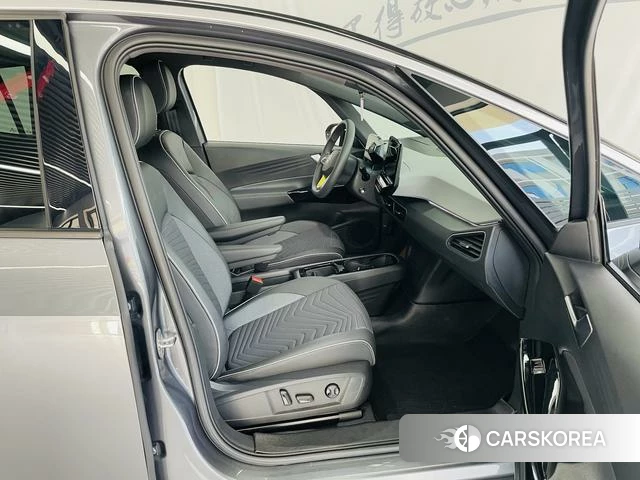 Volkswagen ID.3 2023 Темно-серый из Китая, фото 3