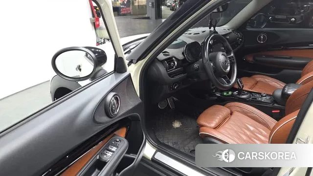 Mini Cooper S Clubman 2021 Жемчужный цвет из Кореи, фото 3