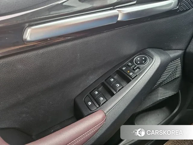 Kia Seltos 2021 Серый из Кореи, фото 3