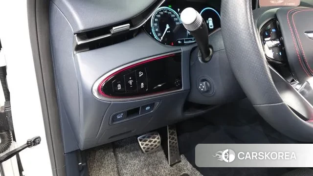 Genesis GV70 2021 Белый из Кореи, фото 3