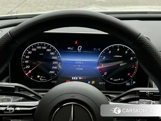Mercedes-Benz Class C 2023 Белый из Китая, фото 3