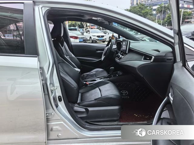 Toyota Lei Ling 2022 Серебристо-серый из Китая, фото 3