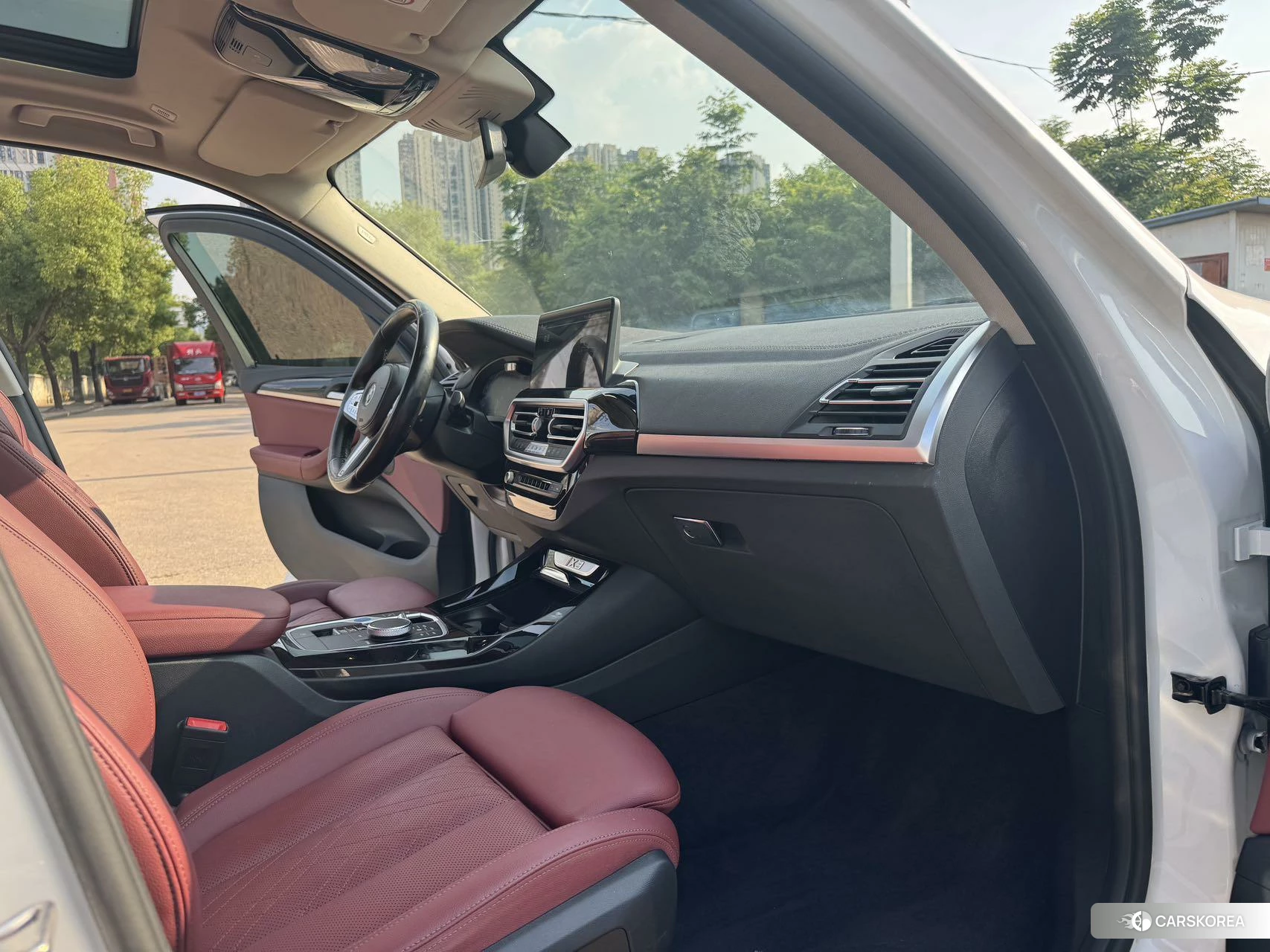 BMW iX3 2024 Белый из Китая, фото 3