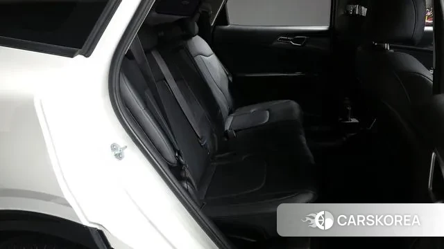 Kia Sportage 5th Generation 2022 Белый из Кореи, фото 3