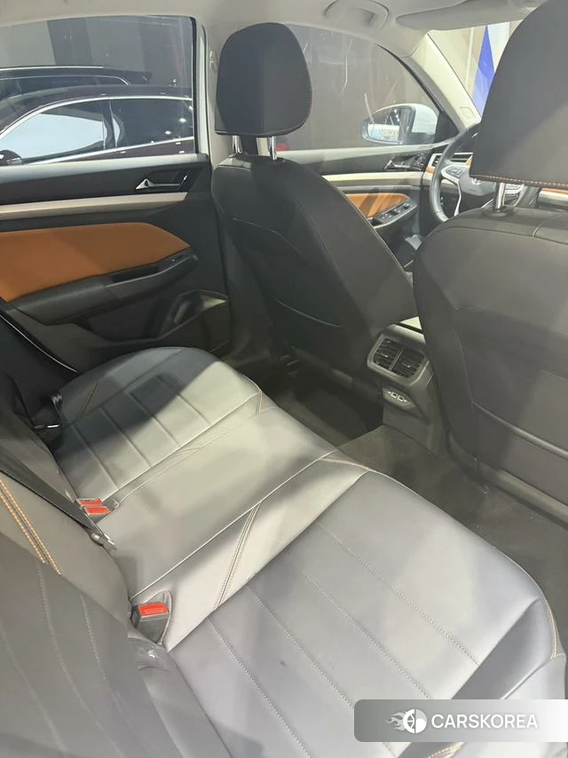 Volkswagen Bora 2023 Белый из Китая, фото 3