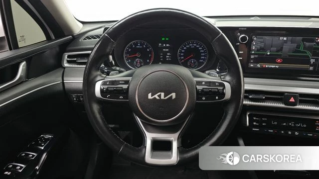 Kia K5 3rd generation 2022 Белый из Кореи, фото 3