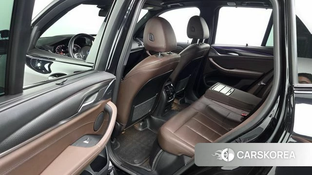 BMW X3 (G01) 2022 Черный из Кореи, фото 3