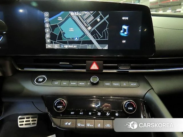 Hyundai The New Avante (CN7) 2024 Серебристо-серый из Кореи, фото 3