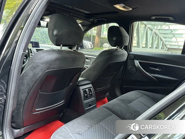 BMW 3 series 2018 Черный из Китая, фото 3