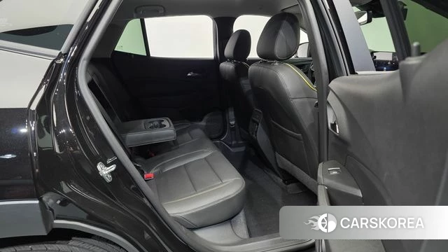 Chevrolet (GM Daewoo) Trax Crossover 2024 Черный из Кореи, фото 3
