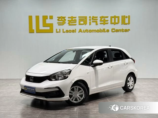 Honda Fit 2022 Белый из Китая, фото 3