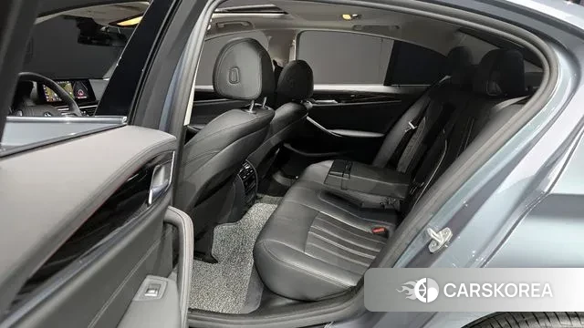 BMW 5 Series (G30) 2019 Серый из Кореи, фото 3