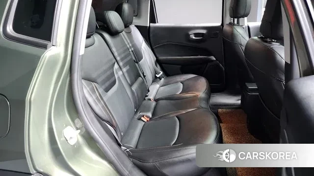 Jeep Compass 2nd Generation 2020 Зеленый из Кореи, фото 3