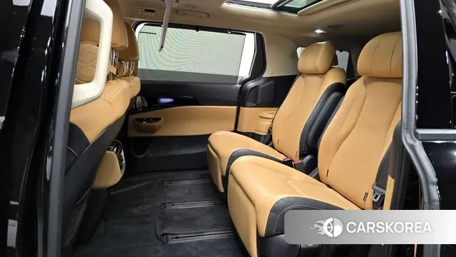 Kia Carnival 4th generation 2023 Черный из Кореи, фото 3