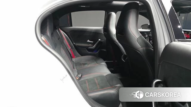 Mercedes-Benz A-Class W177 2023 Белый из Кореи, фото 3