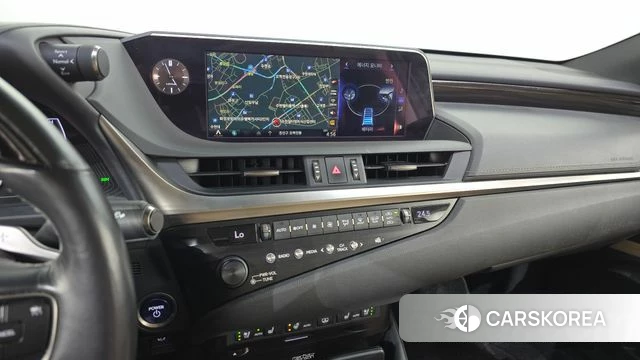 Lexus ES300h 7th generation 2019 Черный из Кореи, фото 3