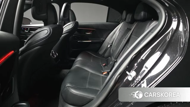 Mercedes-Benz C-Class W206 2023 Черный из Кореи, фото 3