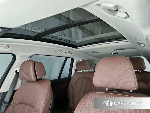 BMW X7 2025 Черный из Китая, фото 3