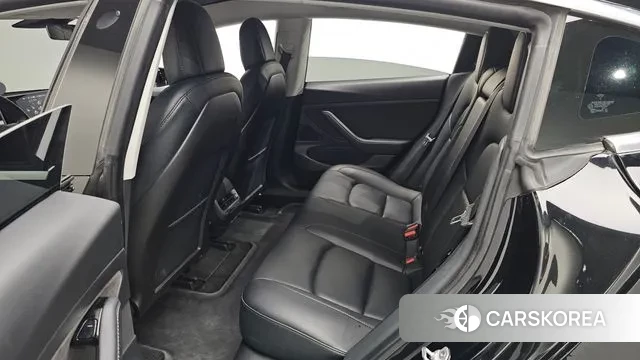 Tesla Model 3 2020 Черный из Кореи, фото 3