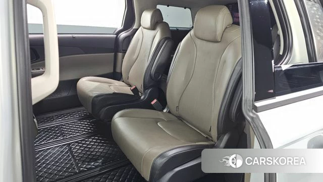 Kia The New Carnival 4th Generation 2024 Серебряный из Кореи, фото 3