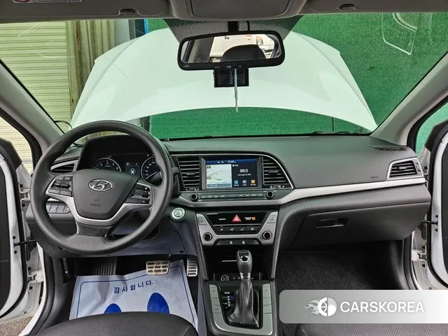 Hyundai Avante AD 2018 Белый из Кореи, фото 3