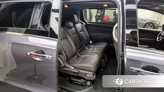 Honda Odyssey 2018 Серый из Кореи, фото 3
