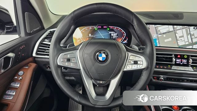 BMW X7 (G07) 2022 Белый из Кореи, фото 3