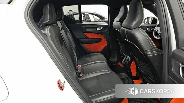 Volvo XC40 2020 Белый из Кореи, фото 3