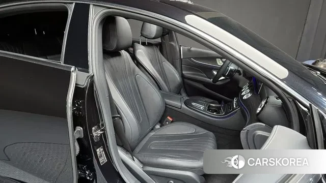 Mercedes-Benz CLS-Class C257 2023 Черный из Кореи, фото 3