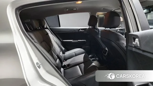 Kia Sportage The Bold 2018 Белый из Кореи, фото 3