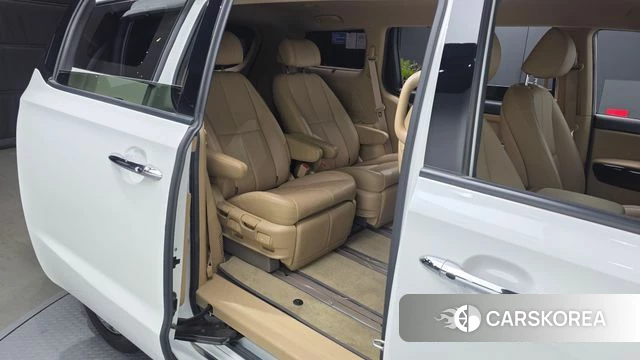 Kia The New Carnival 2019 Белый из Кореи, фото 3