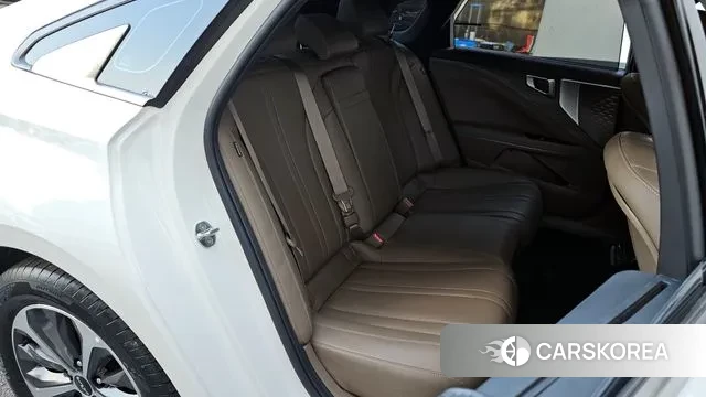 Kia K8 Hybrid 2022 Белый из Кореи, фото 3