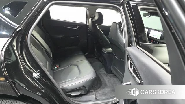 Kia EV6 2023 Черный из Кореи, фото 3