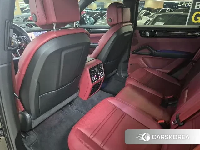 Porsche Cayenne (PO536) 2023 Черный из Кореи, фото 3