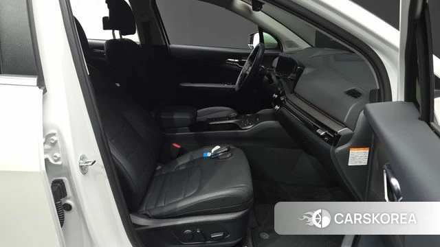 Kia The New Sportage 5th Generation Hybrid 2025 Белый из Кореи, фото 3