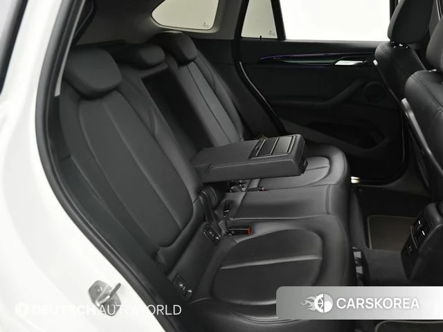 BMW X1 (F48) 2022 Белый из Кореи, фото 3