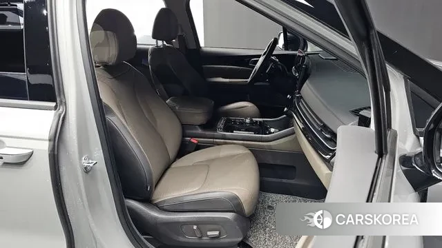 Kia The New Carnival 4th Generation 2024 Серебристо-серый из Кореи, фото 3