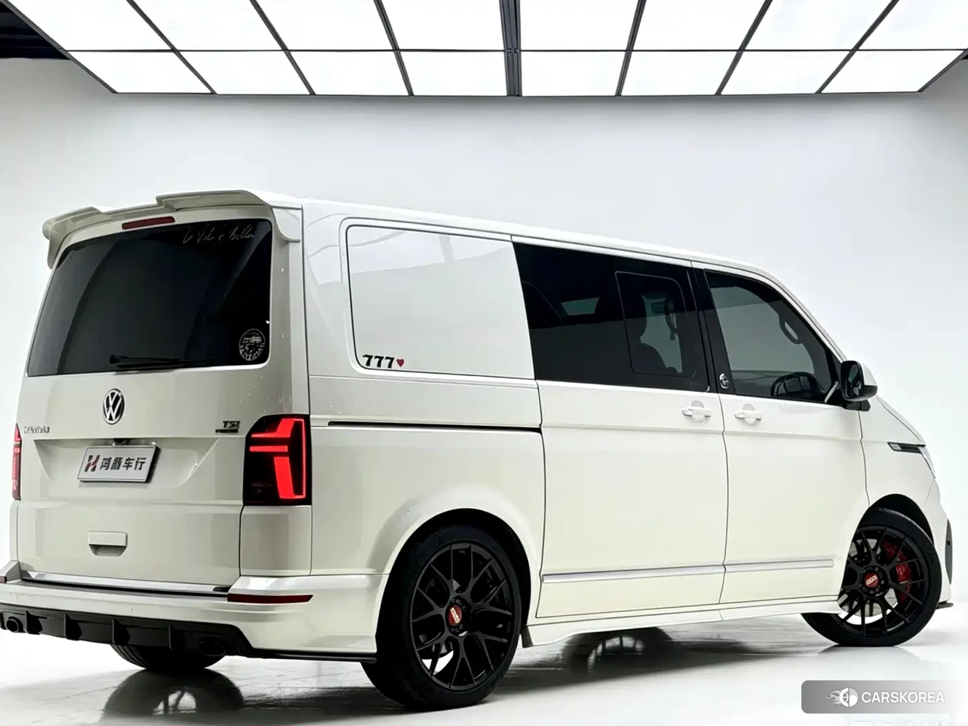 Volkswagen Multivan 2018 Белый из Китая, фото 3