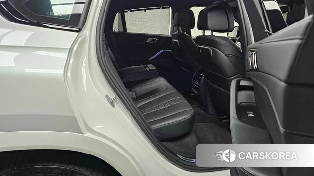 BMW X6 (G06) 2025 Белый из Кореи, фото 3