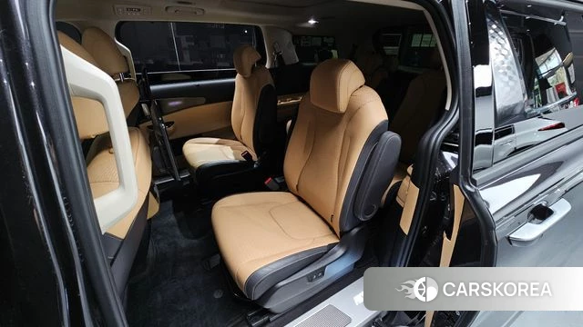 Kia Carnival 4th generation 2023 Серый из Кореи, фото 3