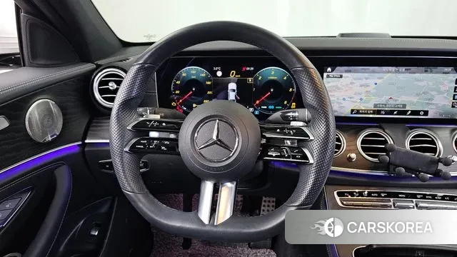 Mercedes-Benz E-Class W213 2022 Белый из Кореи, фото 3