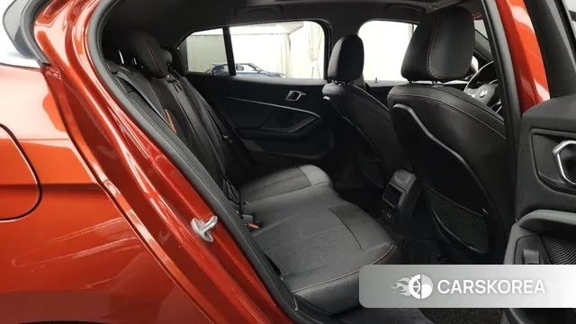 BMW 1 Series (F40) 2020 Оранжевый из Кореи, фото 3