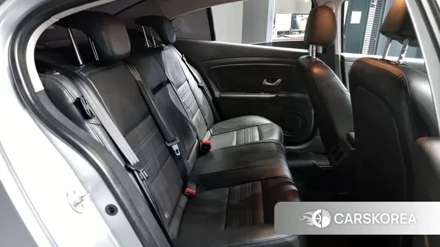 Renault Korea (Samsung) SM3 Z.E. 2019 Серебряный из Кореи, фото 3