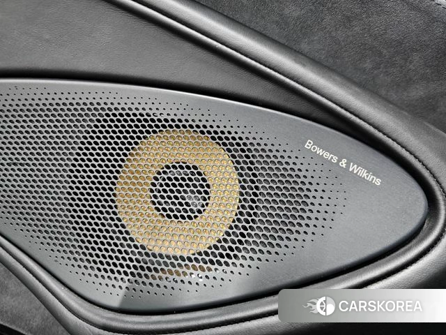 McLaren 570S 2019 Небесно-голубой из Кореи, фото 3