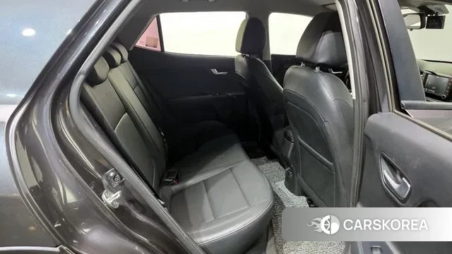 Kia Stonic 2018 Серый из Кореи, фото 3