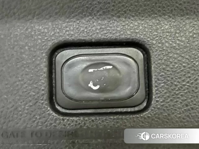 Ford Explorer 2019 Жемчужный цвет из Кореи, фото 3
