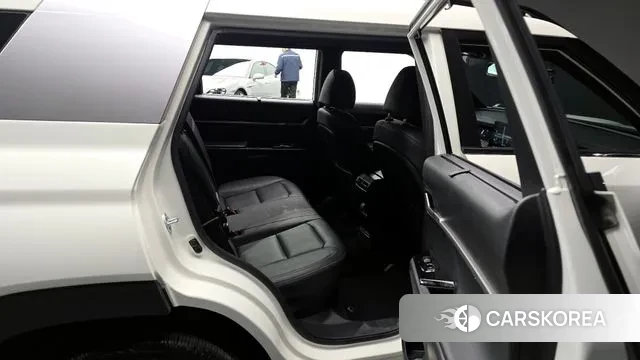 Ssangyong Torres 2023 Белый из Кореи, фото 3